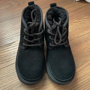 Boys Ugg Neumel Boot
